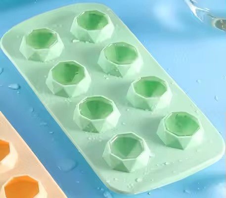 8 - Grid Creative Ice Tray, Silicone - XUANMAN