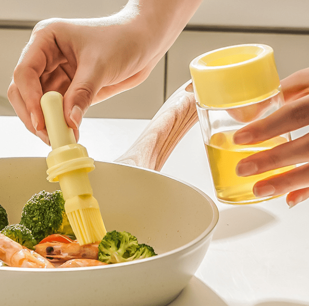 Glass Oil Dispenser Bottle with Silicone Brush - XUANMAN