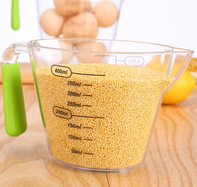 Plastic Measuring Cup with Handle, Food Grade - XUANMAN