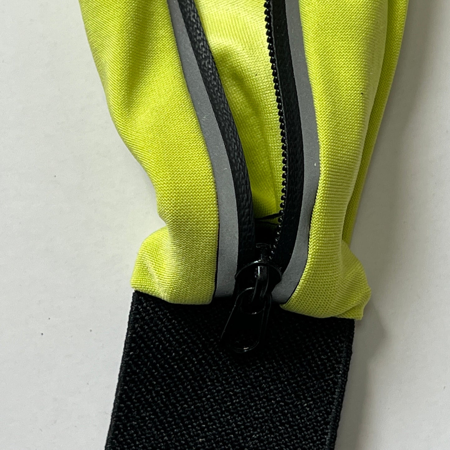 Running Waist Bag, Lightweight Polyester, Adjustable Strap - XUANMAN