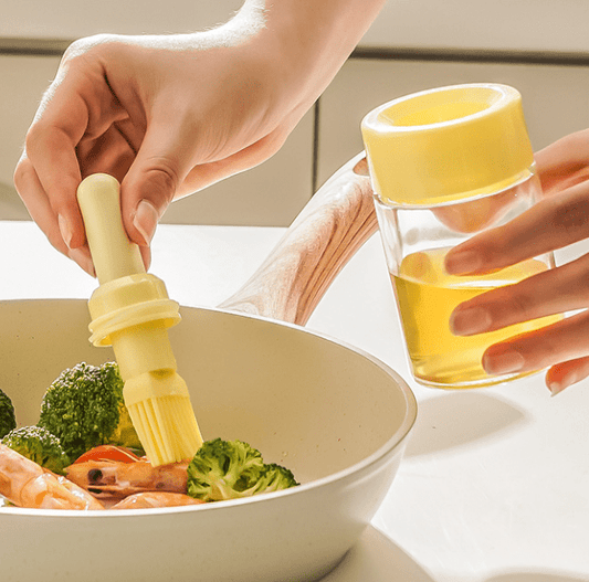 Glass Oil Dispenser Bottle with Silicone Brush - XUANMAN